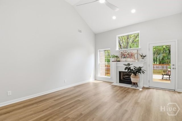 372 Belle Grove Circle, Richmond Hill, GA 31324