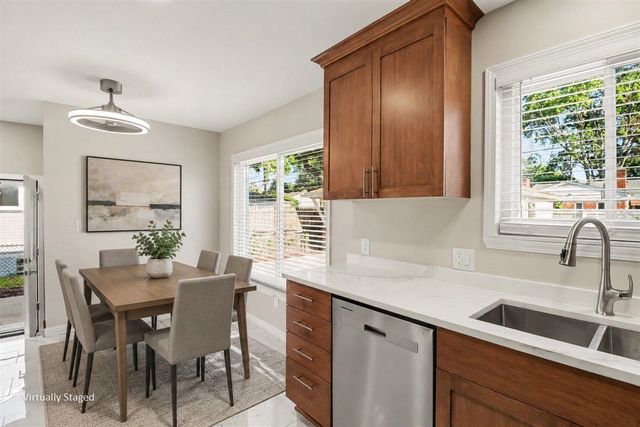 4813 Lutz Drive, Warren, MI 48092