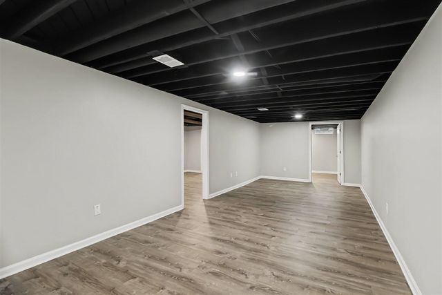 4813 Lutz Drive, Warren, MI 48092