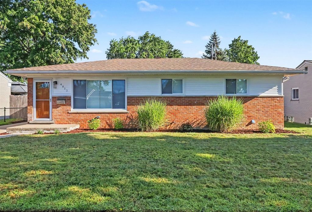 4813 Lutz Drive, Warren, MI 48092