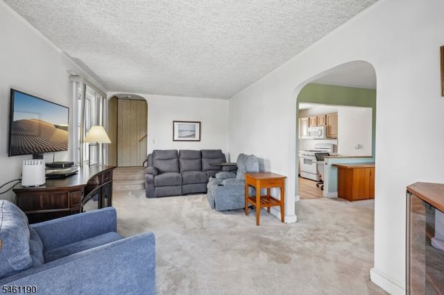146 Bergen Ave, North Arlington Boro, NJ 07031
