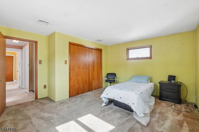 146 Bergen Ave, North Arlington Boro, NJ 07031