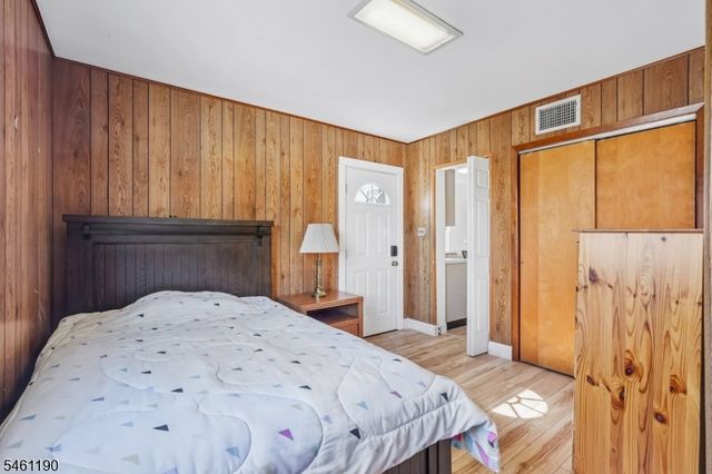 146 Bergen Ave, North Arlington Boro, NJ 07031