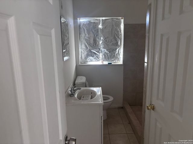 130 Eastwood, San Antonio, TX 78220