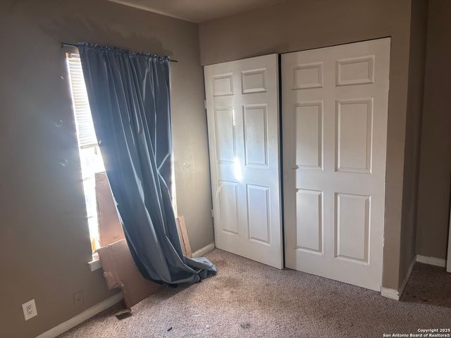 130 Eastwood, San Antonio, TX 78220