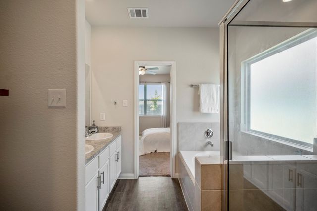 2355 Mount Locke Path, Conroe, TX 77301