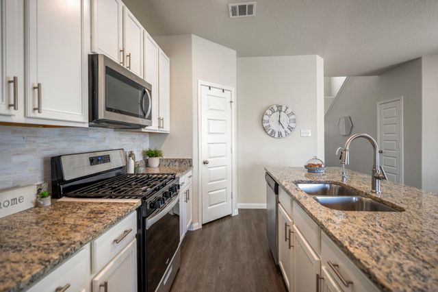 2355 Mount Locke Path, Conroe, TX 77301