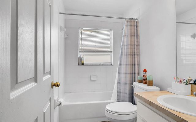 4801 ROCK FISH COURT, Tampa, FL 33617