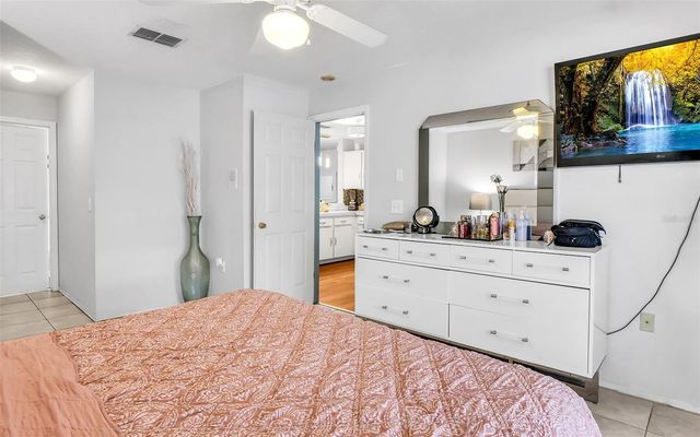 4801 ROCK FISH COURT, Tampa, FL 33617
