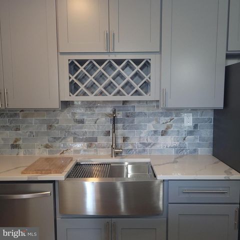 1622 E JOHNSON ST, Philadelphia, PA 19138