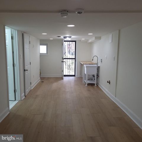 1622 E JOHNSON ST, Philadelphia, PA 19138