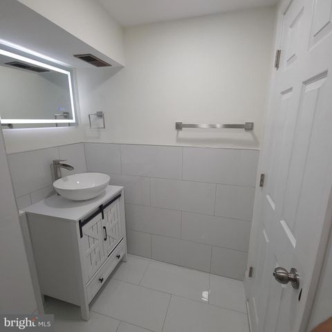 1622 E JOHNSON ST, Philadelphia, PA 19138