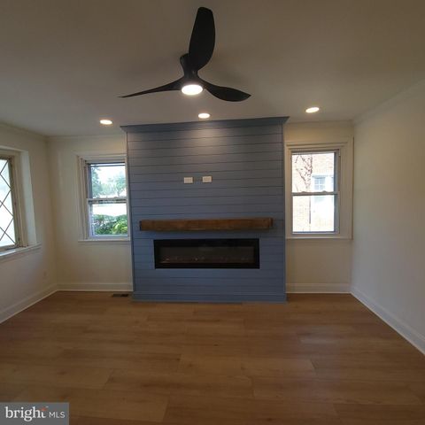 1622 E JOHNSON ST, Philadelphia, PA 19138