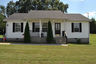119 E Airport Dr, Mcminnville, TN 37110
