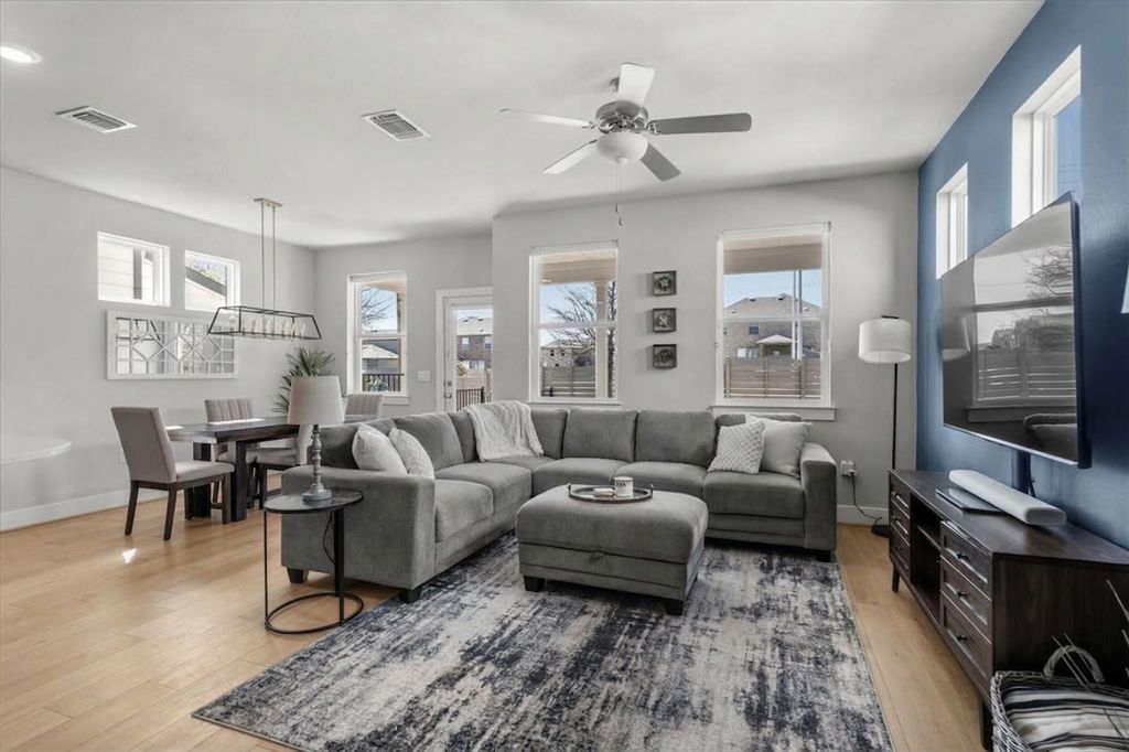 7415 Travertine Spring DR, Austin, TX 78744