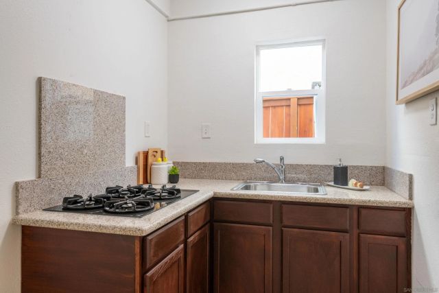 2794 Woodwind Road, Carlsbad, CA 92008