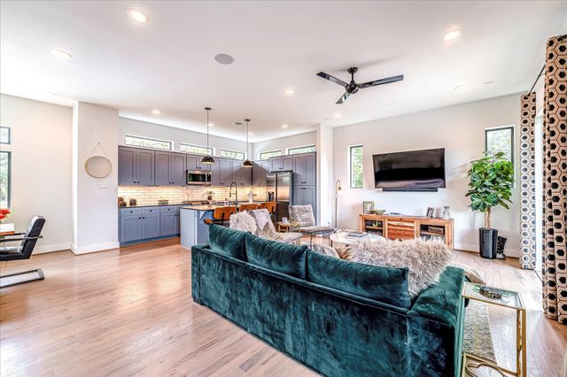 3514 Arlington Street, Houston, TX 77018