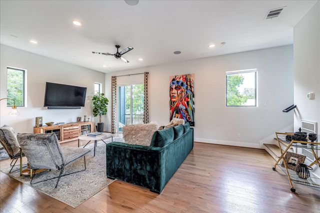 3514 Arlington Street, Houston, TX 77018