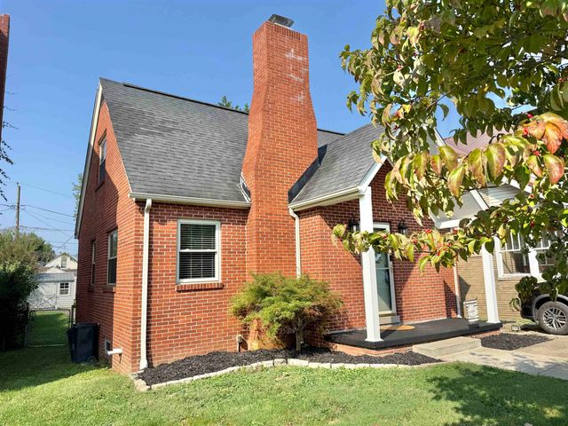 206 W 31st Street, Huntington, WV 25704