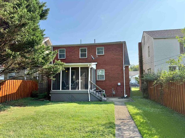206 W 31st Street, Huntington, WV 25704