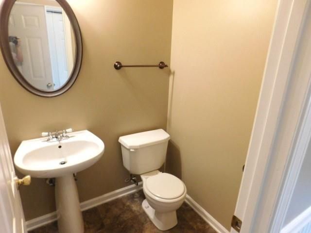 311 Windcroft Circle NW, Acworth, GA 30101