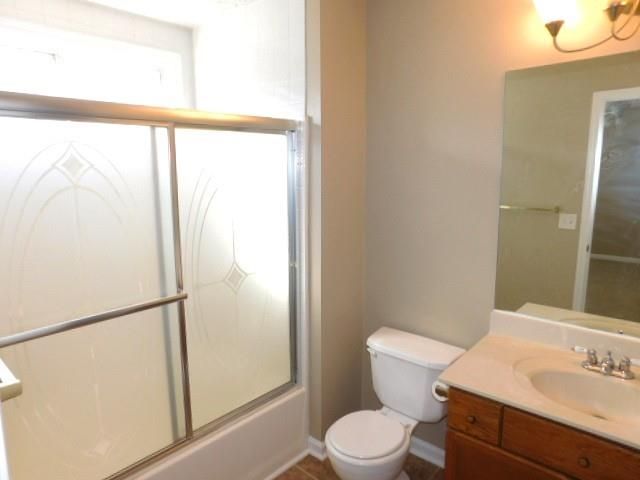 311 Windcroft Circle NW, Acworth, GA 30101