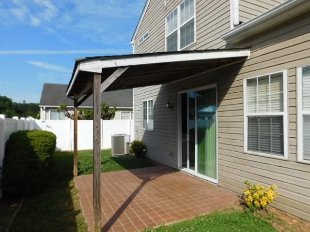 311 Windcroft Circle NW, Acworth, GA 30101