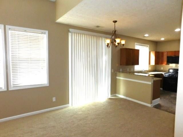 311 Windcroft Circle NW, Acworth, GA 30101
