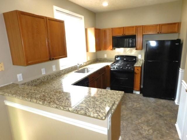 311 Windcroft Circle NW, Acworth, GA 30101