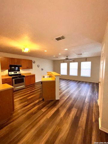 10147 Amber Flora, San Antonio, TX 78251