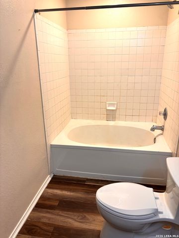 10147 Amber Flora, San Antonio, TX 78251