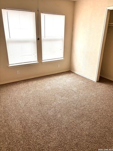 10147 Amber Flora, San Antonio, TX 78251