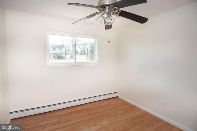 1330 RIDGEVIEW DR, Phoenixville, PA 19460