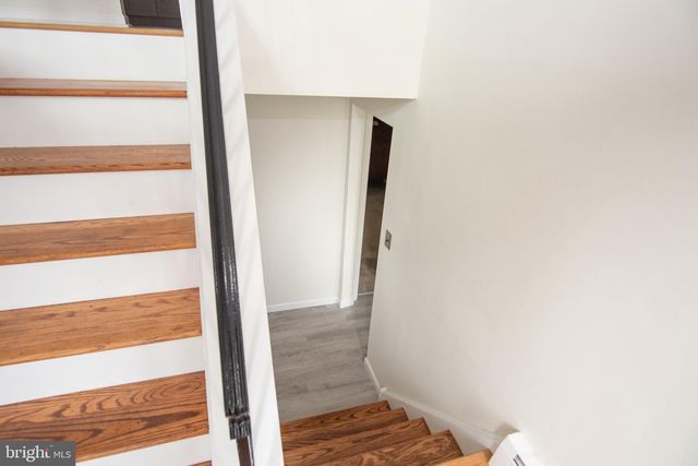 1330 RIDGEVIEW DR, Phoenixville, PA 19460