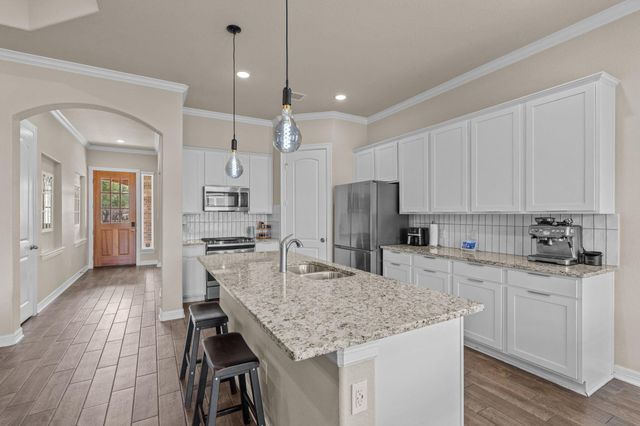 1302 Lake Mija Court, Seabrook, TX 77586