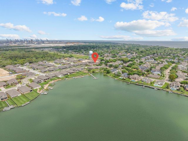 1302 Lake Mija Court, Seabrook, TX 77586