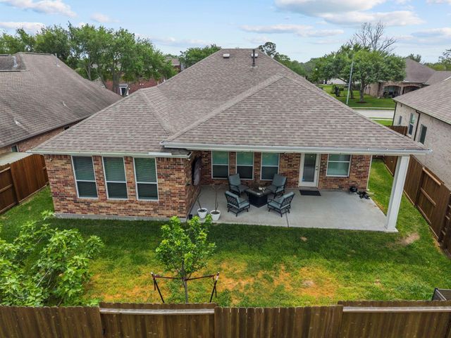 1302 Lake Mija Court, Seabrook, TX 77586