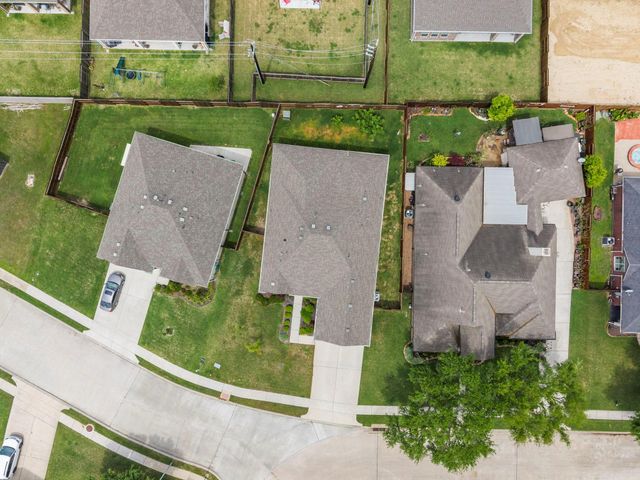 1302 Lake Mija Court, Seabrook, TX 77586