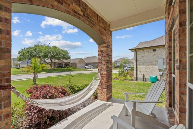 1302 Lake Mija Court, Seabrook, TX 77586