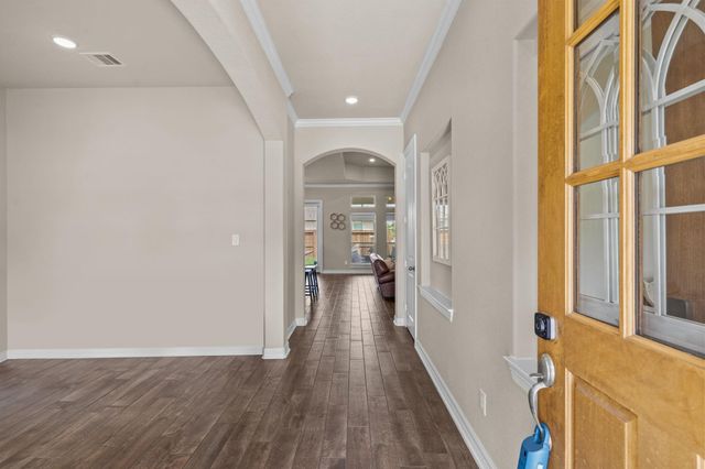 1302 Lake Mija Court, Seabrook, TX 77586