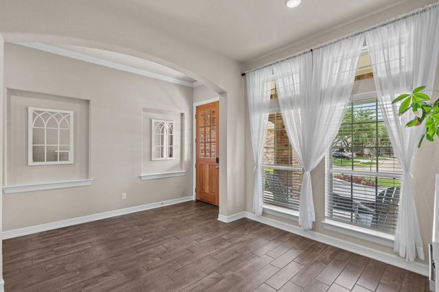 1302 Lake Mija Court, Seabrook, TX 77586