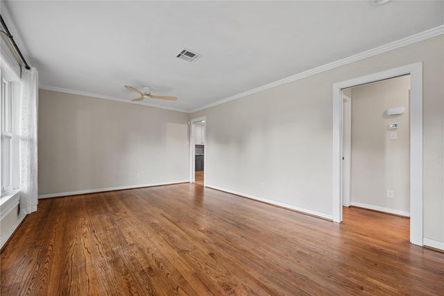 2210 Nina Lee Lane, Houston, TX 77018
