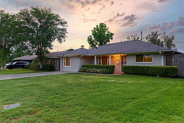 2210 Nina Lee Lane, Houston, TX 77018