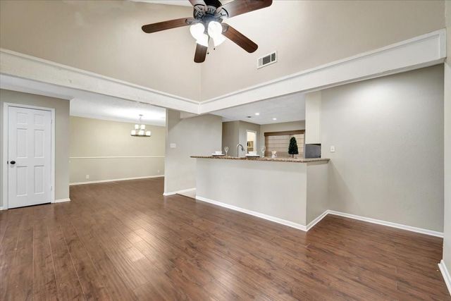 4330 Shady Springs Drive, Seabrook, TX 77586