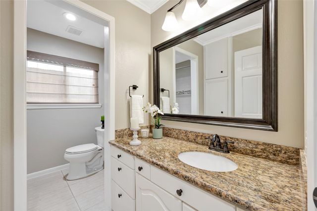 4330 Shady Springs Drive, Seabrook, TX 77586