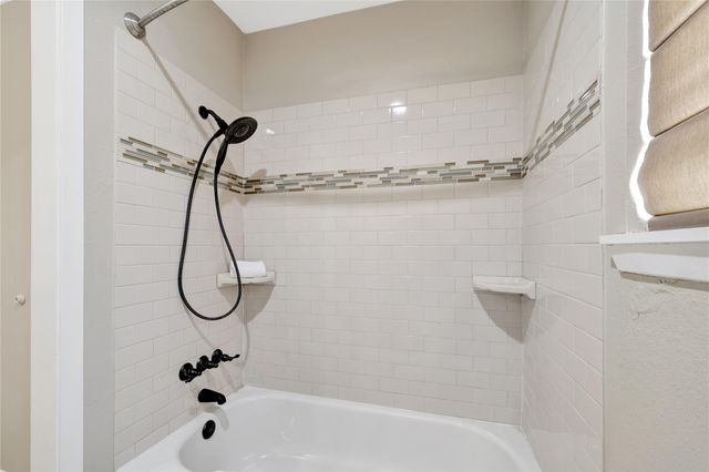 4330 Shady Springs Drive, Seabrook, TX 77586