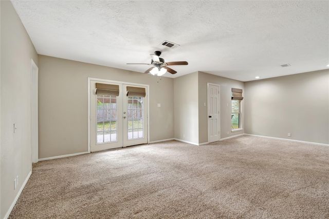 4330 Shady Springs Drive, Seabrook, TX 77586