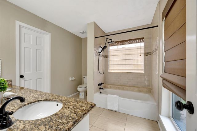 4330 Shady Springs Drive, Seabrook, TX 77586