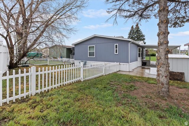273 E VAGABOND DR, Murray, UT 84107