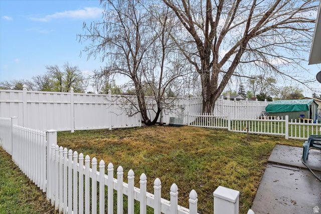 273 E VAGABOND DR, Murray, UT 84107